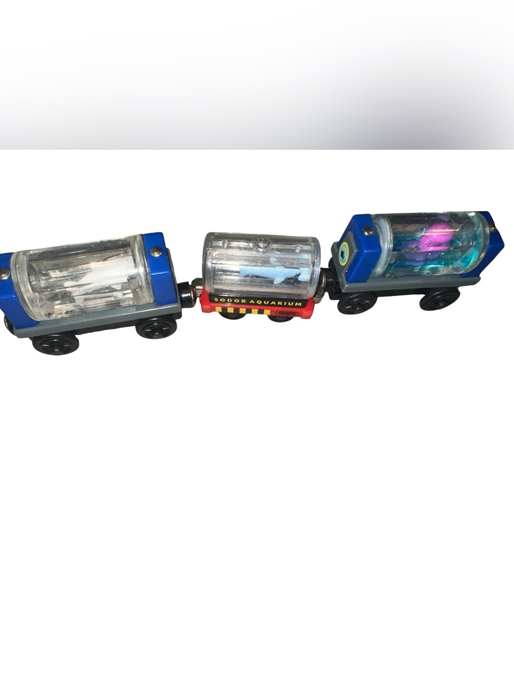 Thomas & Friends Wooden Railway — Aquarium Cars Lot (3 Cars)